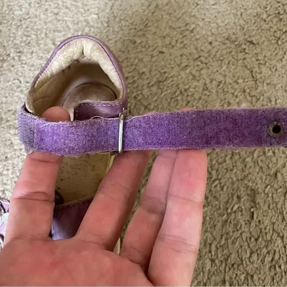 Däumling German Girl Leather Walking Learning Shoe Purple with Flowers Size 7